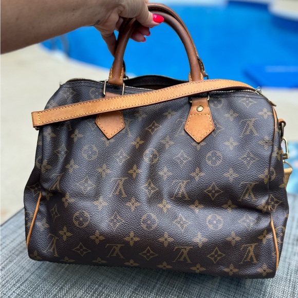 The EVER popular Louis Vuitton Bando 30 - Picture 4 of 10